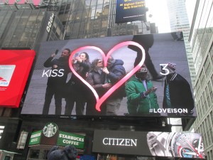 times square kiss