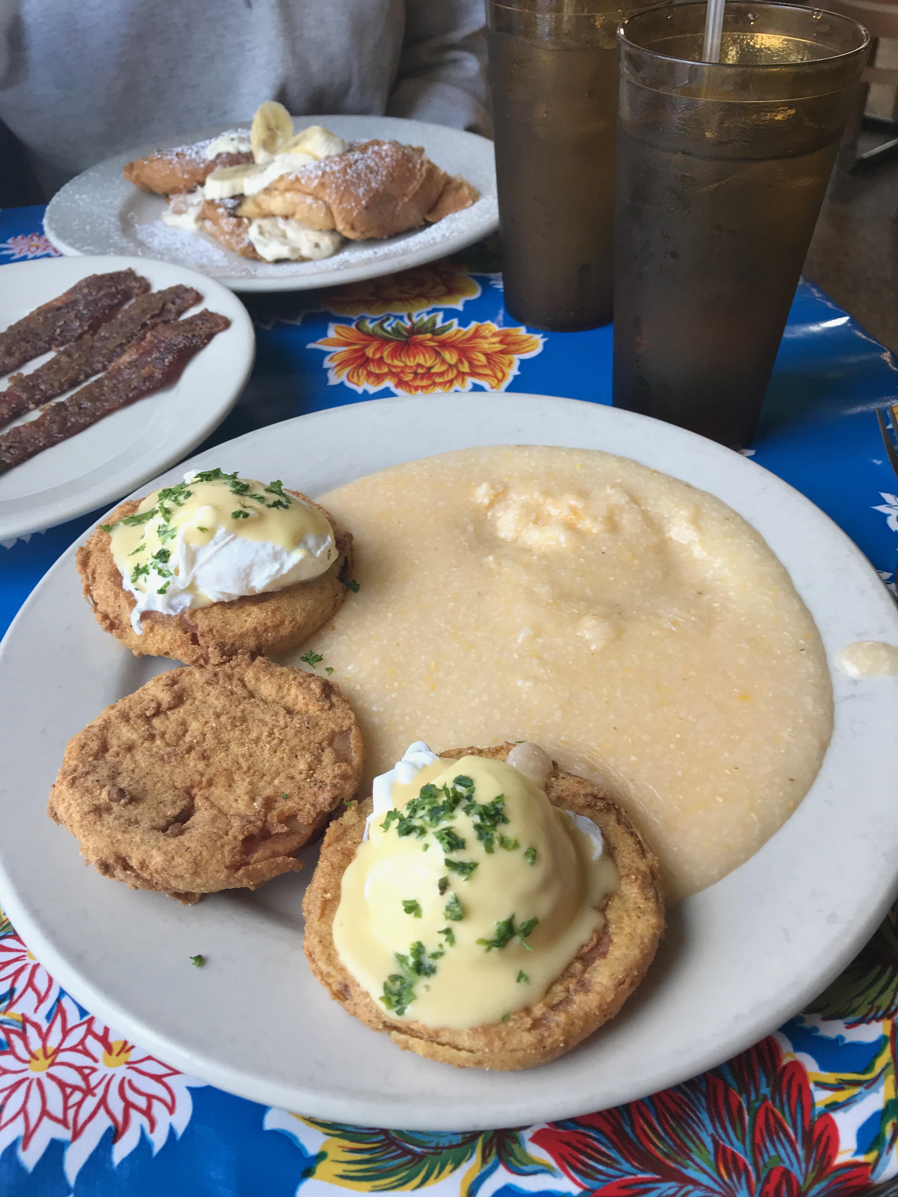 RED NECK EGGS ELIZABETHS